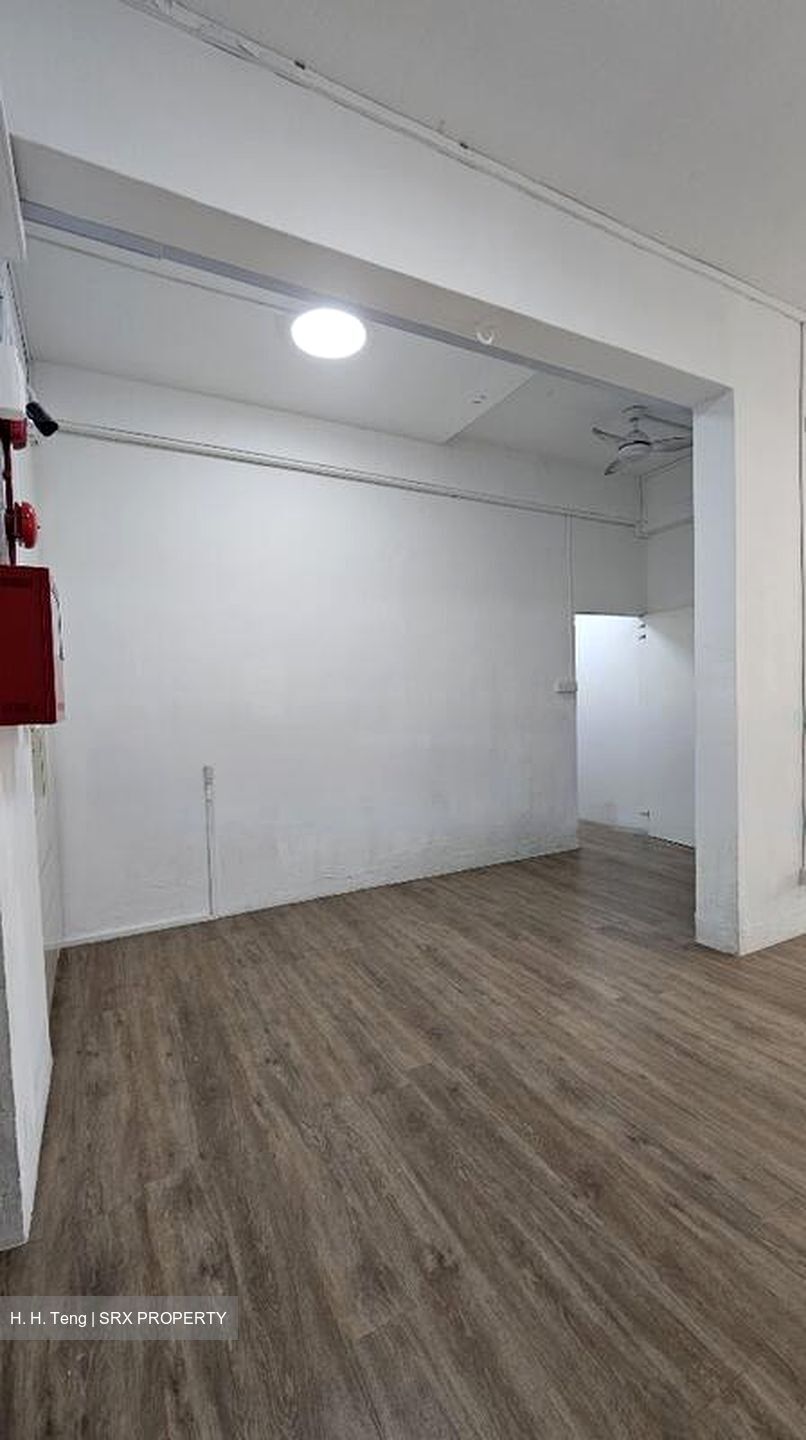 112 BUKIT PURMEI ROAD (D4), Retail #463900231